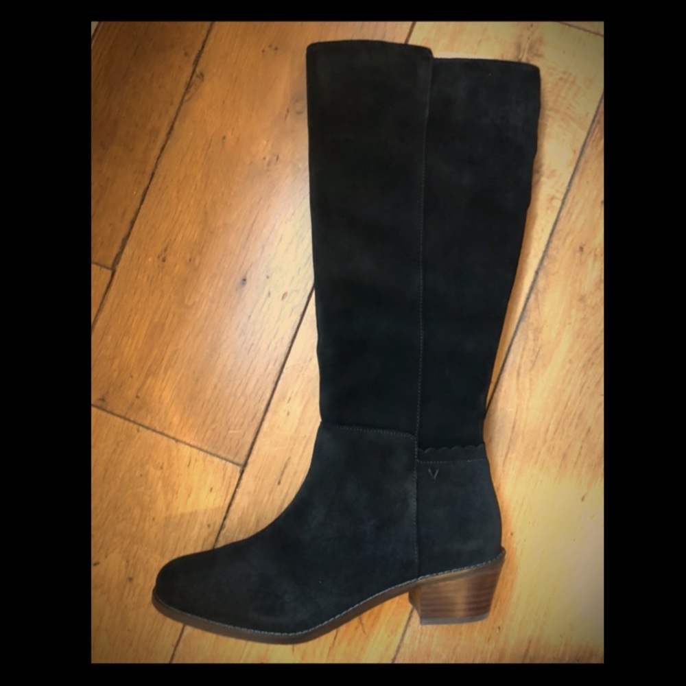 Vionic Black Tinsley Suede Boots 9